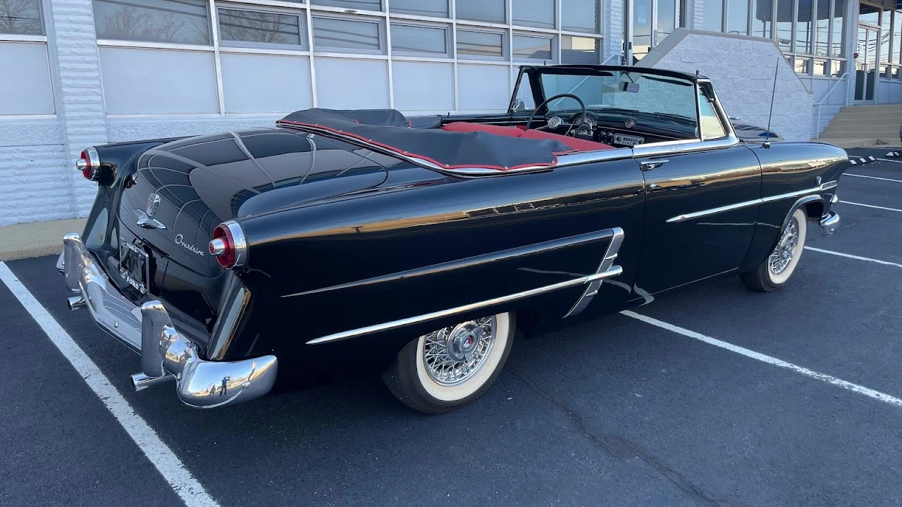 1953 Ford Crestline - Image 9 of 31