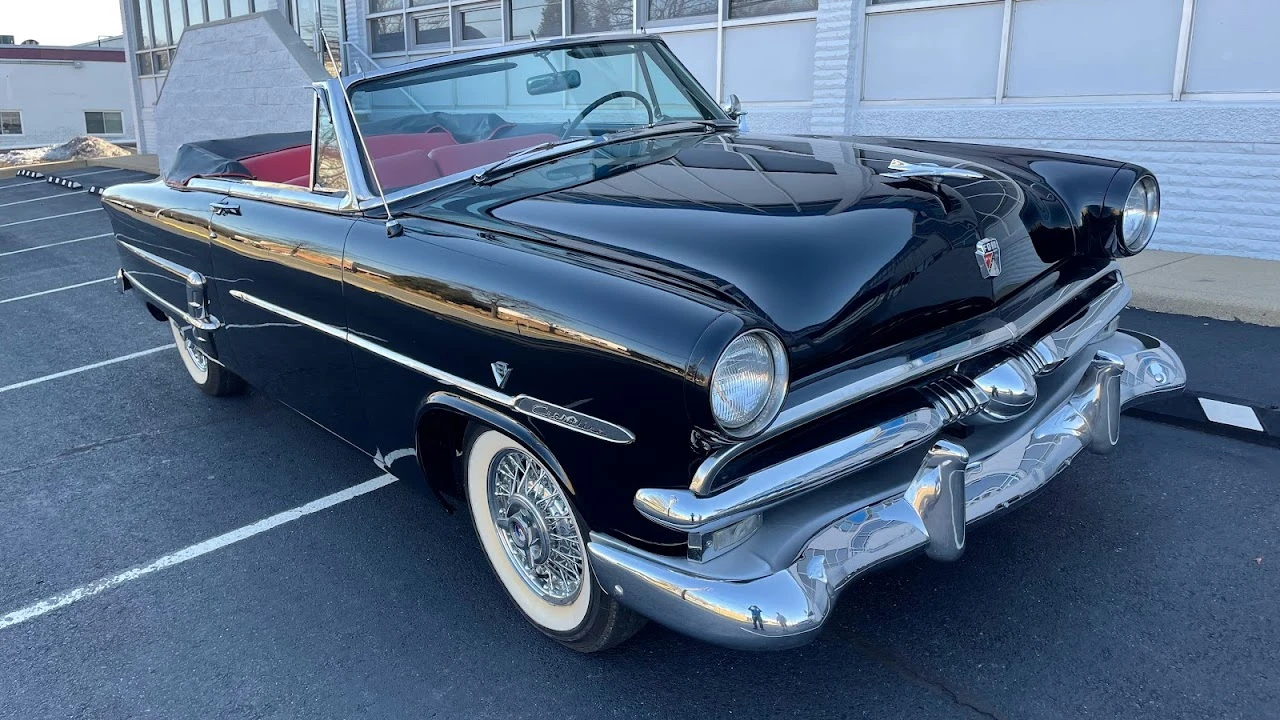 1953 Ford Crestline - Image 13 of 31