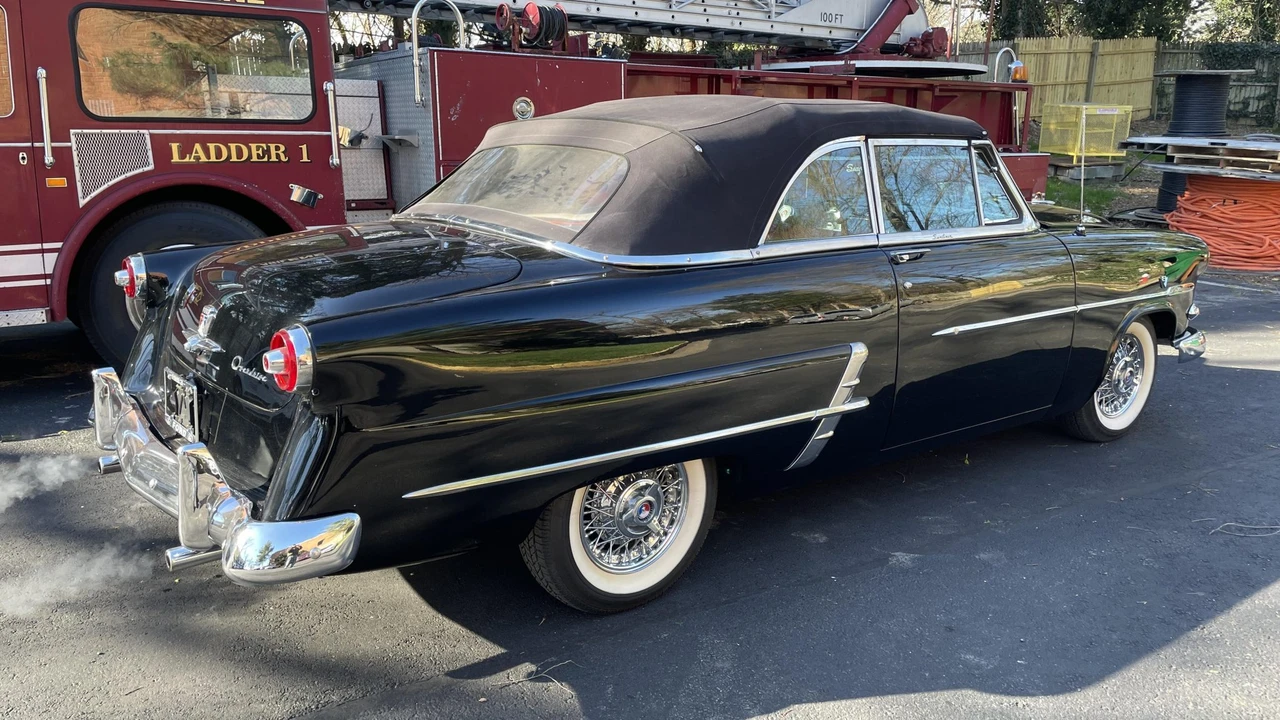 1953 Ford Crestline - Image 20 of 31