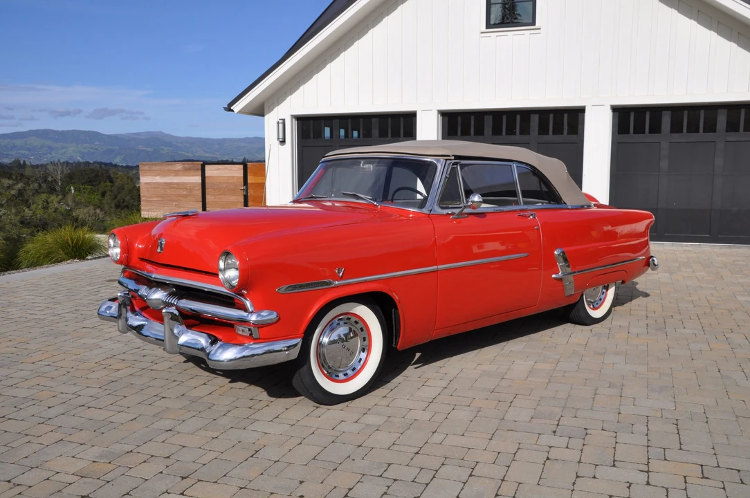 1953 Ford Crestline - Image 6 of 31