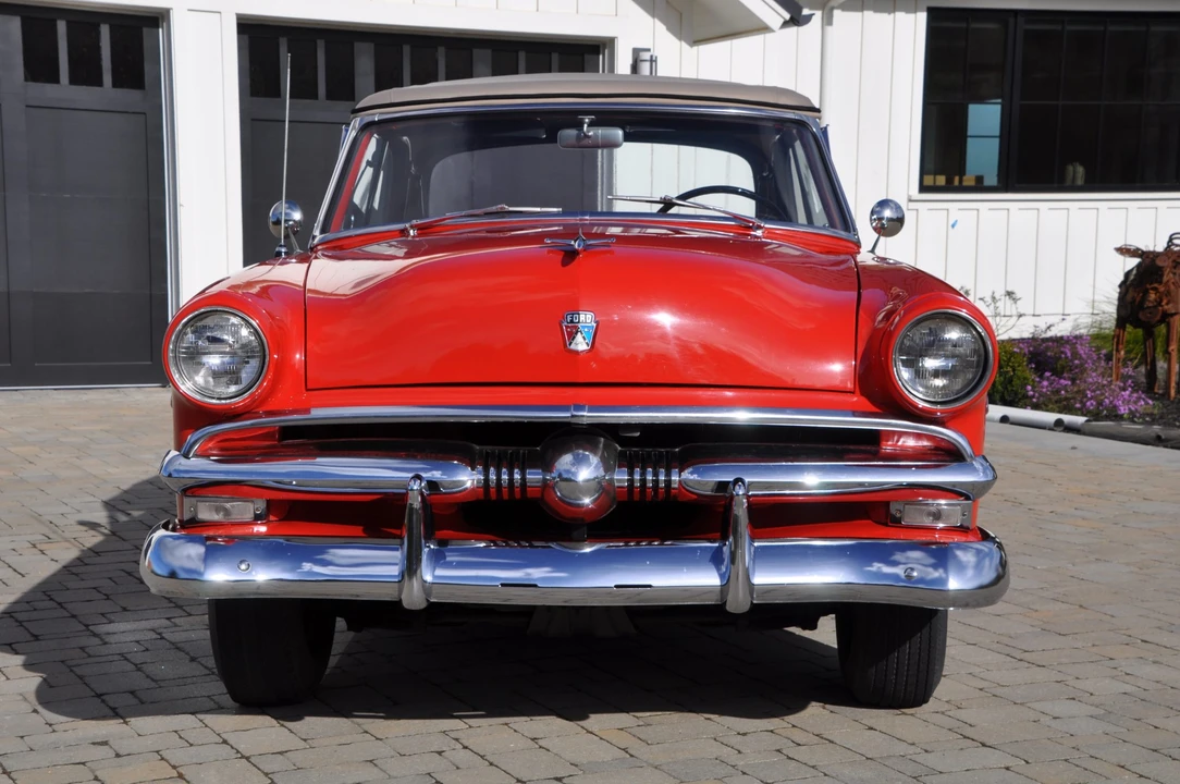 1953 Ford Crestline - Image 29 of 31