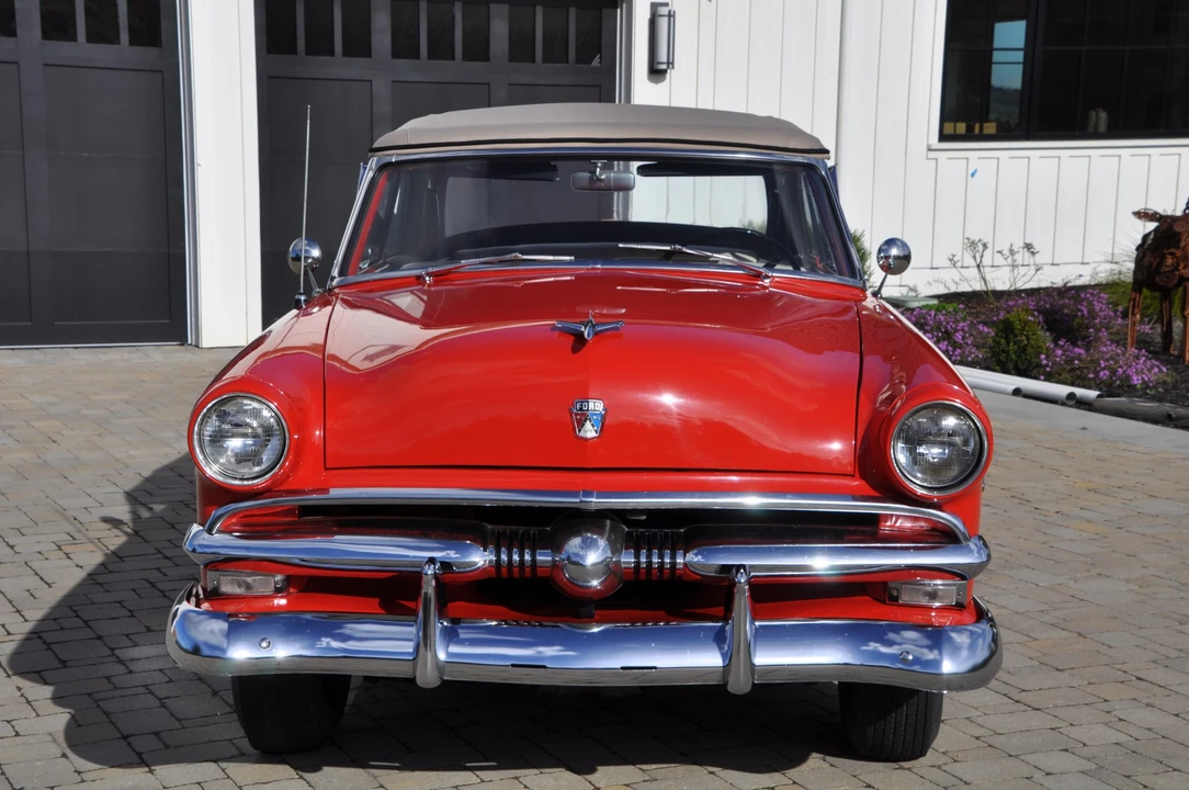 1953 Ford Crestline - Image 30 of 31