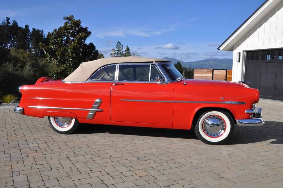 1953 Ford Crestline - Image 23 of 31