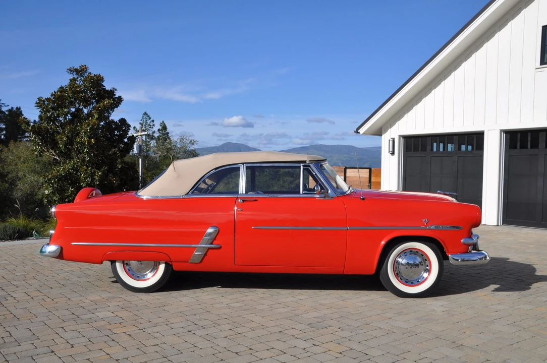 1953 Ford Crestline - Image 21 of 31