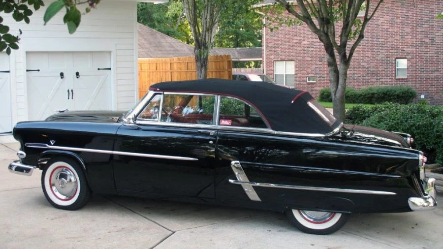 1953 Ford Crestline - Image 2 of 5