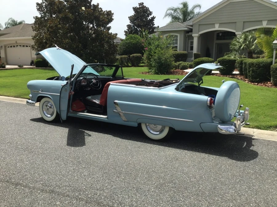 1953 Ford Crestline - Image 2 of 6