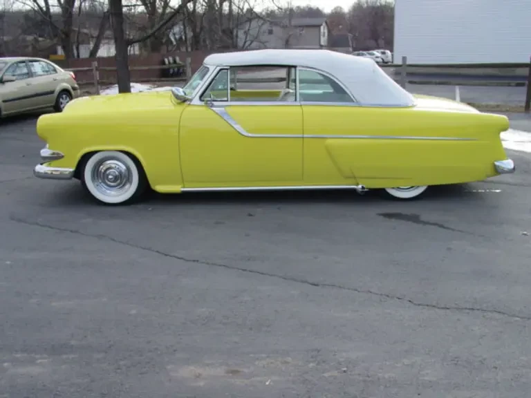1953 Ford Crestline - Image 2 of 2