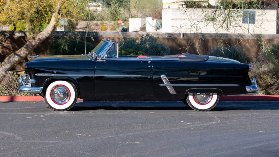 1953 Ford Crestline - Image 2 of 20