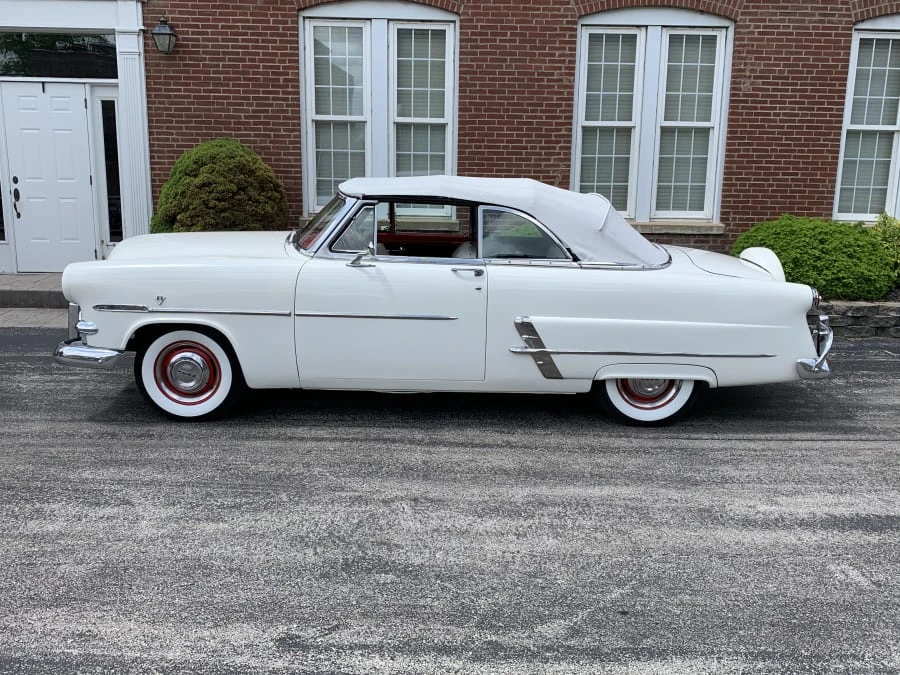 1953 Ford Crestline - Image 2 of 7