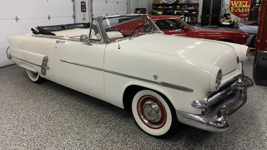 1953 Ford Crestline - Image 6 of 6