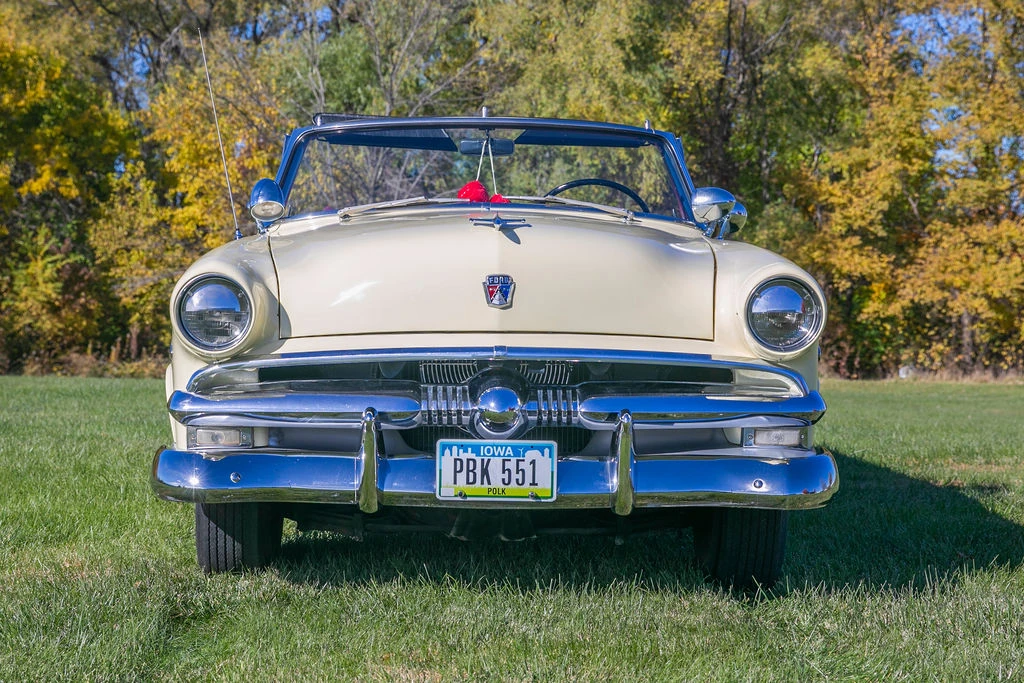 1953 Ford Crestline - Image 17 of 31