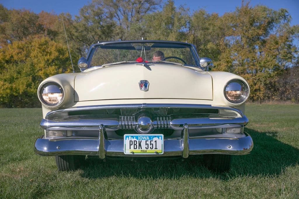 1953 Ford Crestline - Image 18 of 31