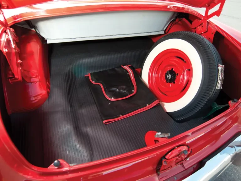 1953 Ford Crestline - Image 24 of 24
