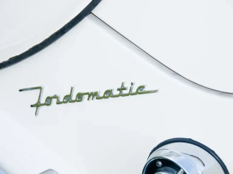 1953 Ford Crestline - Image 17 of 30