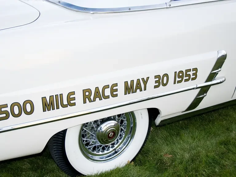 1953 Ford Crestline - Image 16 of 30