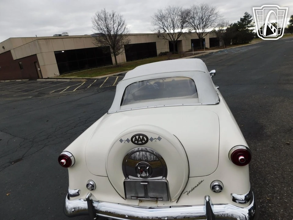 1953 Ford Crestline - Image 19 of 21