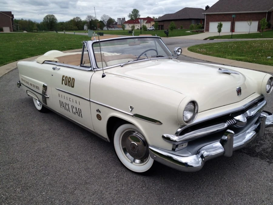 1953 Ford Crestline - Image 7 of 7