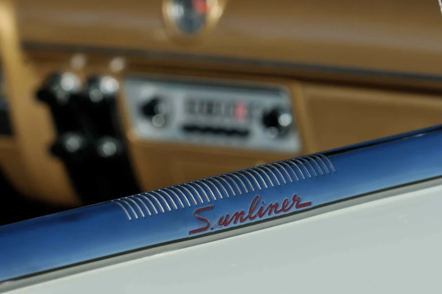 1953 Ford Crestline - Image 8 of 12