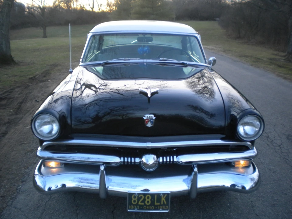1953 Ford Crestline - Image 19 of 21