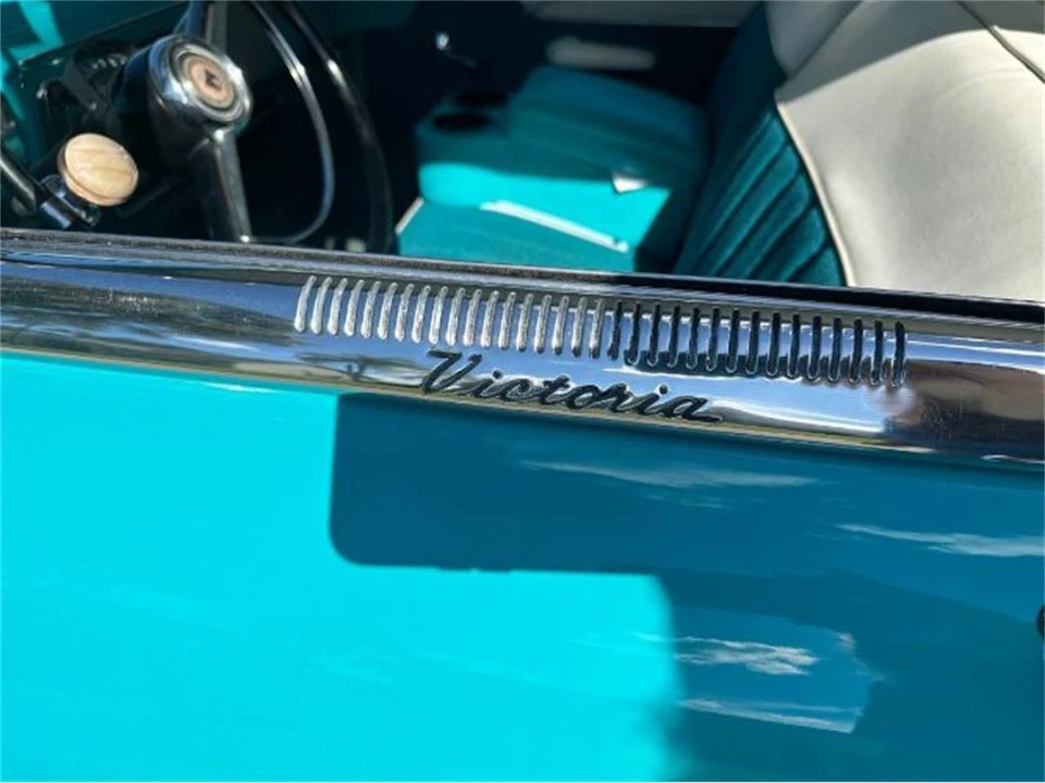 1953 Ford Crestline - Image 2 of 16