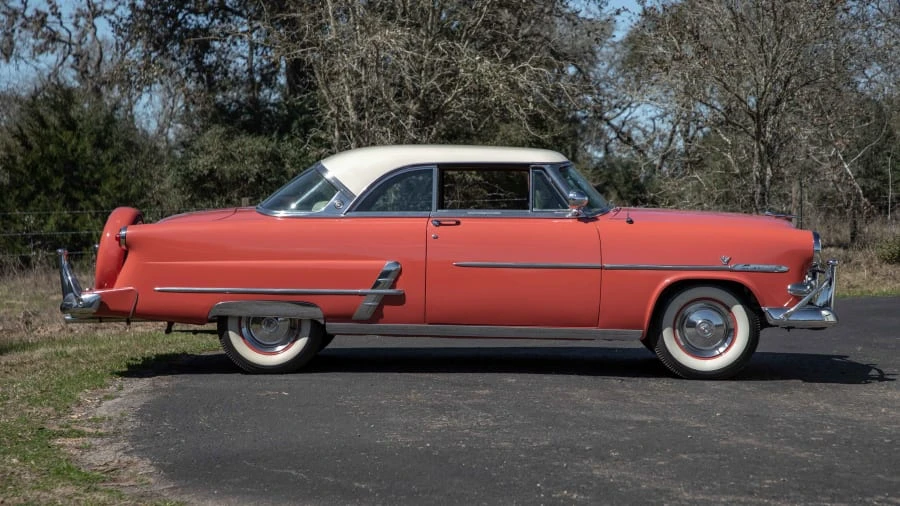 1953 Ford Crestline - Image 2 of 17