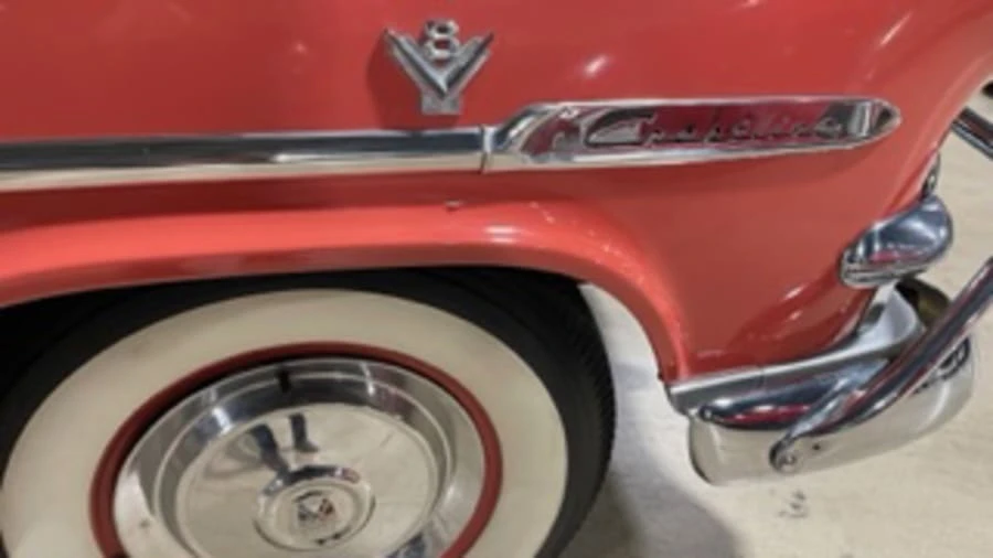 1953 Ford Crestline - Image 8 of 12