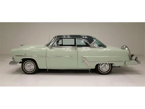 1953 Ford Crestline Victoria