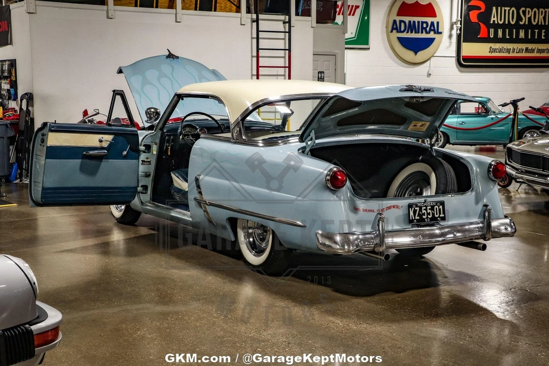 1953 Ford Crestline - Image 4 of 12