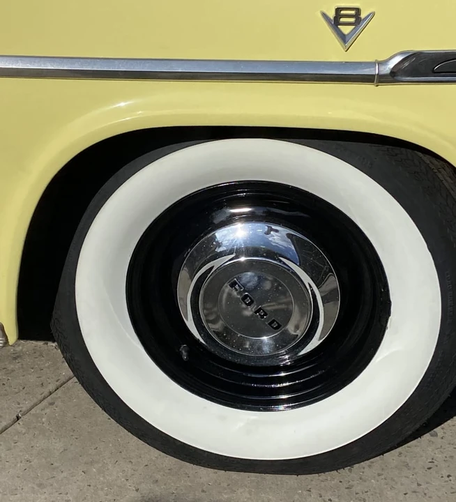 1953 Ford Crestline - Image 4 of 15