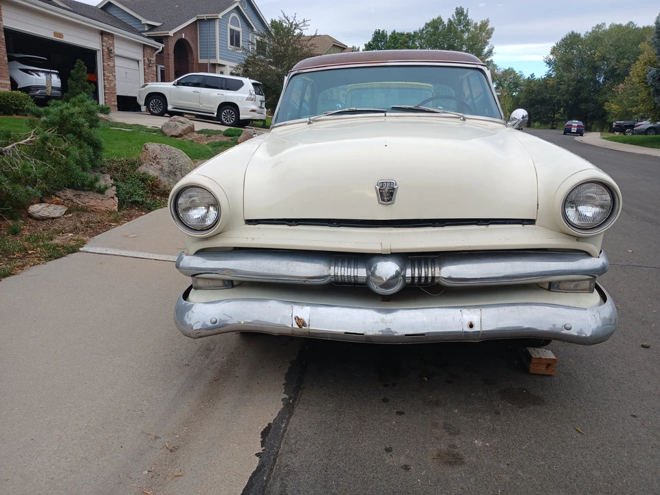 1953 Ford Crestline - Image 12 of 31