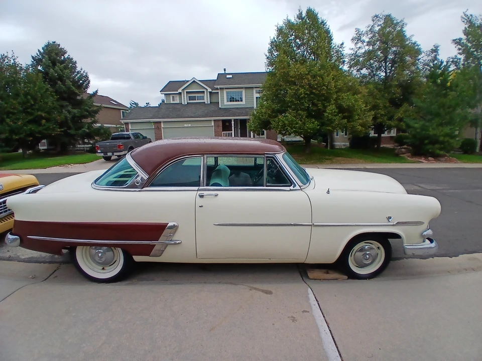 1953 Ford Crestline - Image 4 of 31