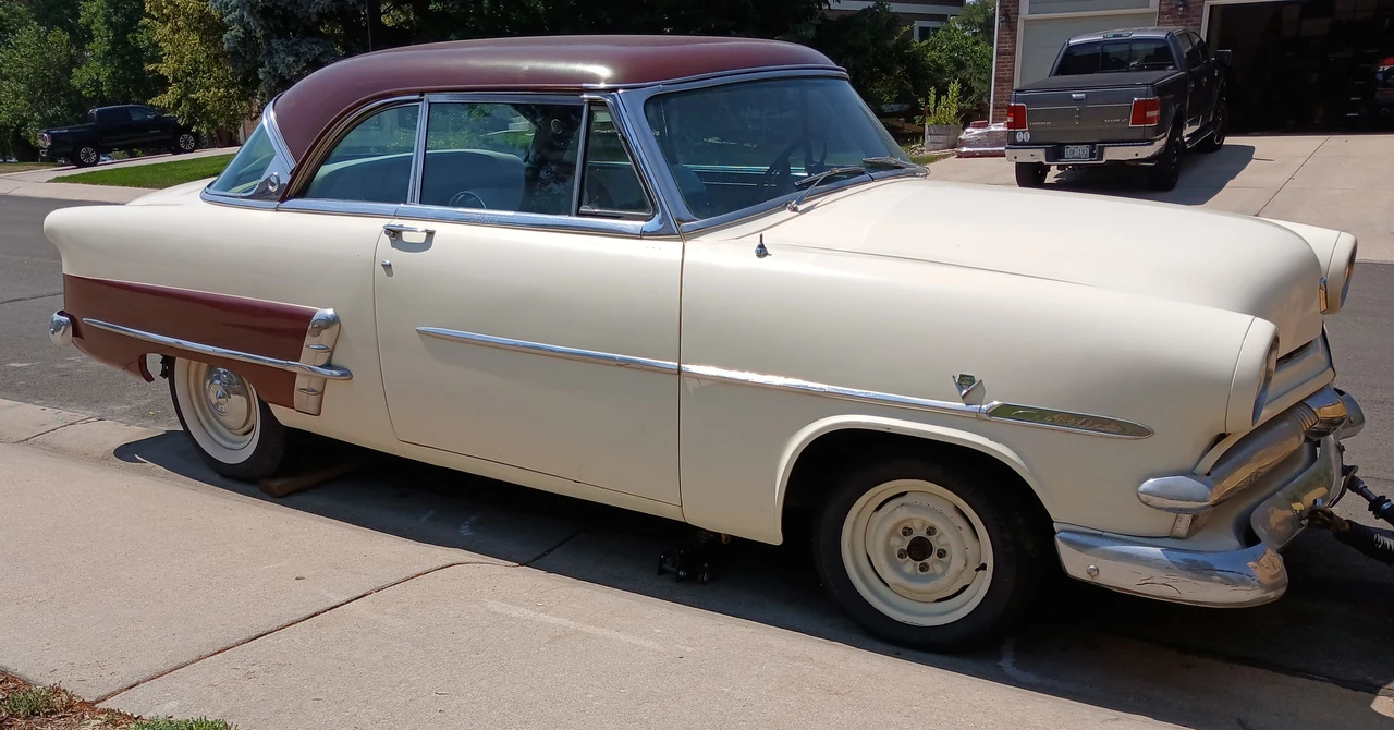 1953 Ford Crestline - Image 2 of 31