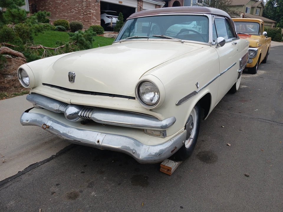 1953 Ford Crestline - Image 11 of 31
