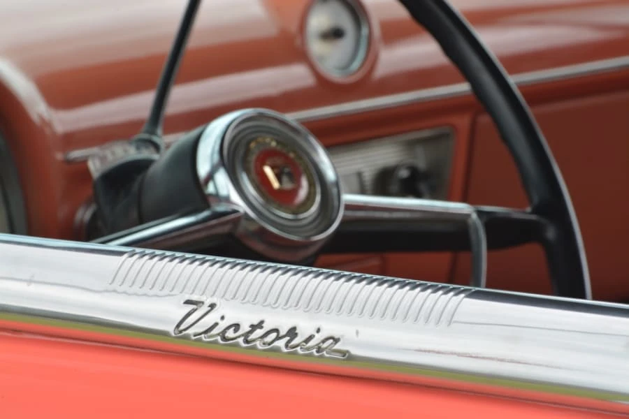 1953 Ford Crestline - Image 6 of 12