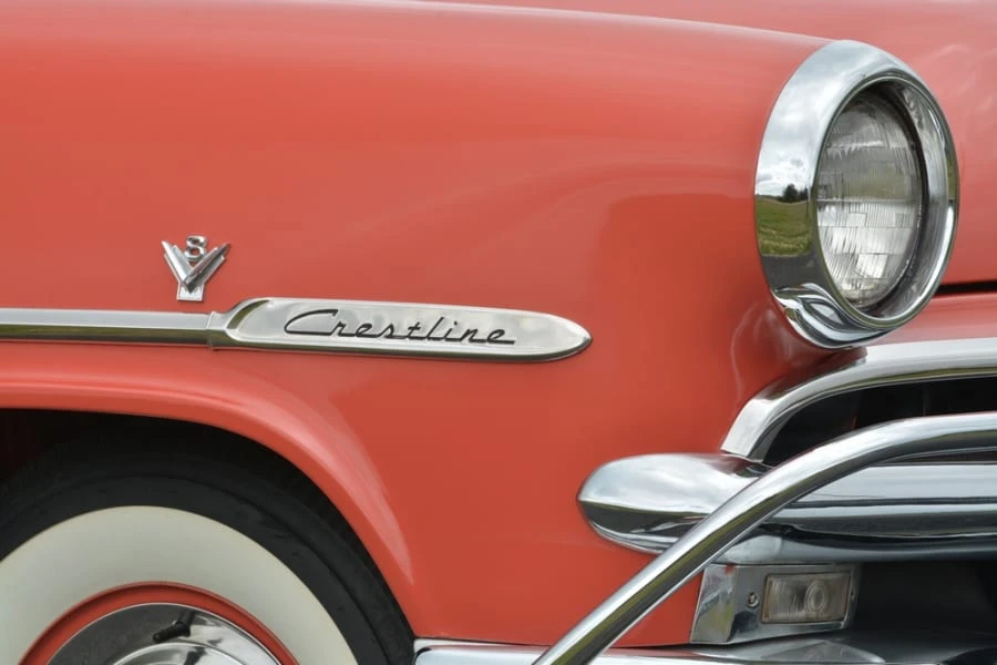 1953 Ford Crestline - Image 9 of 12