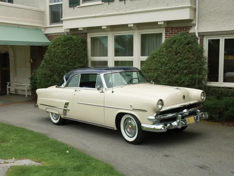 1953 Ford Crestline - Image 2 of 2