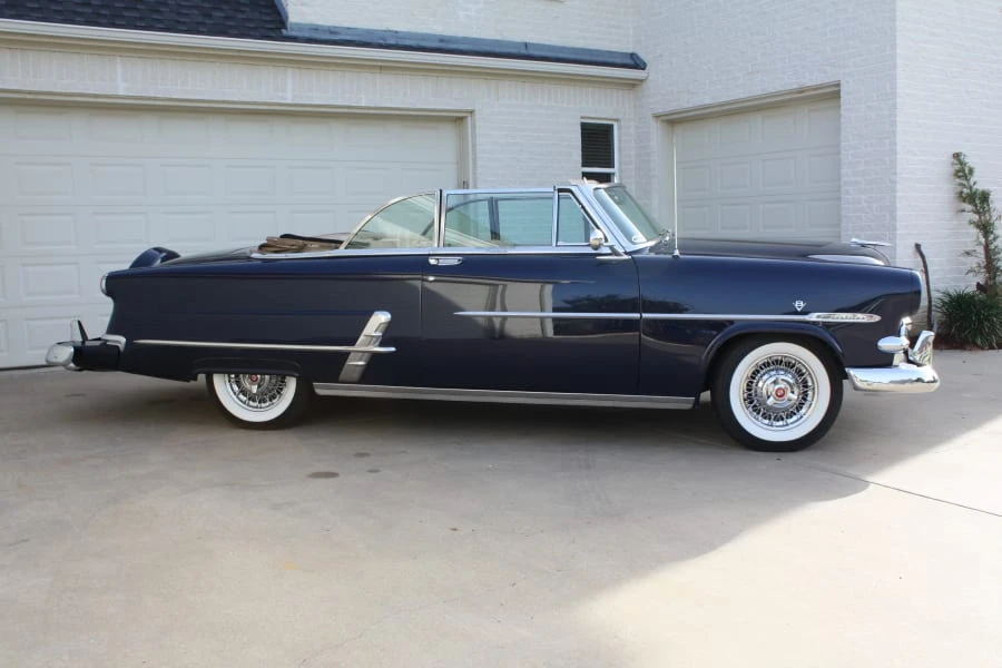 1953 Ford Crestline - Image 2 of 9