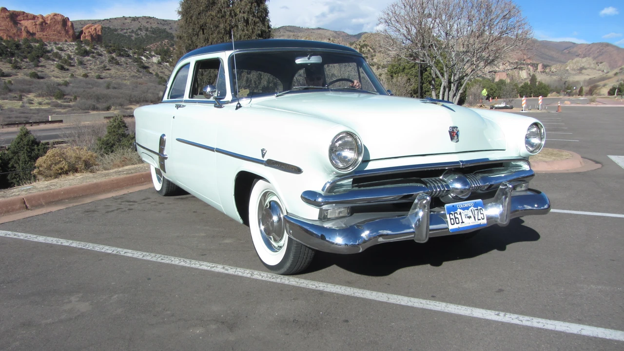 1953 Ford Customline - Image 15 of 31