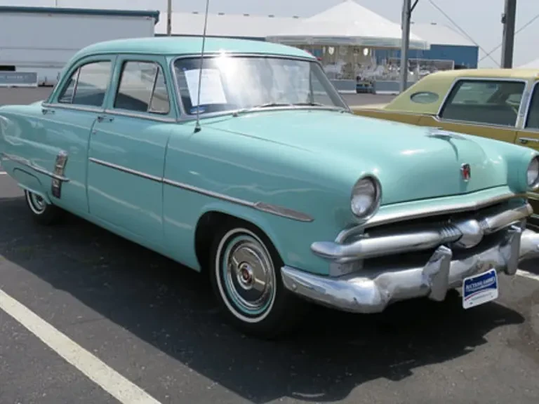 1953 Ford Customline - Image 2 of 2