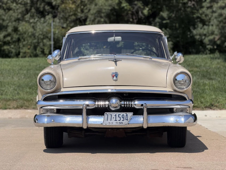 1953 Ford Customline - Image 25 of 31