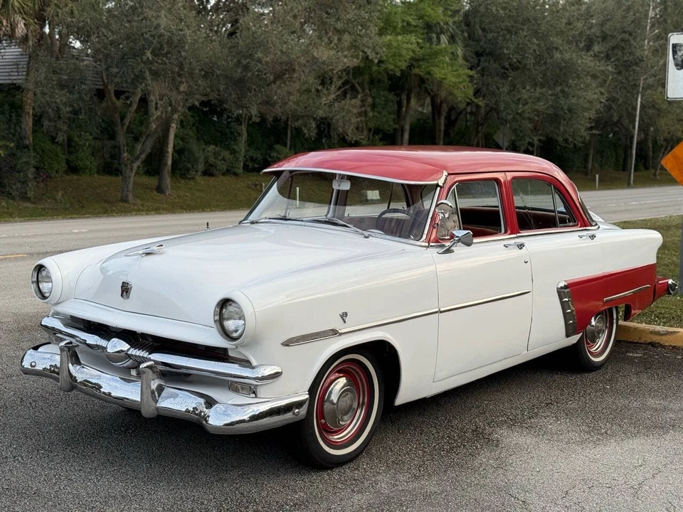 1953 Ford Customline - Image 2 of 31