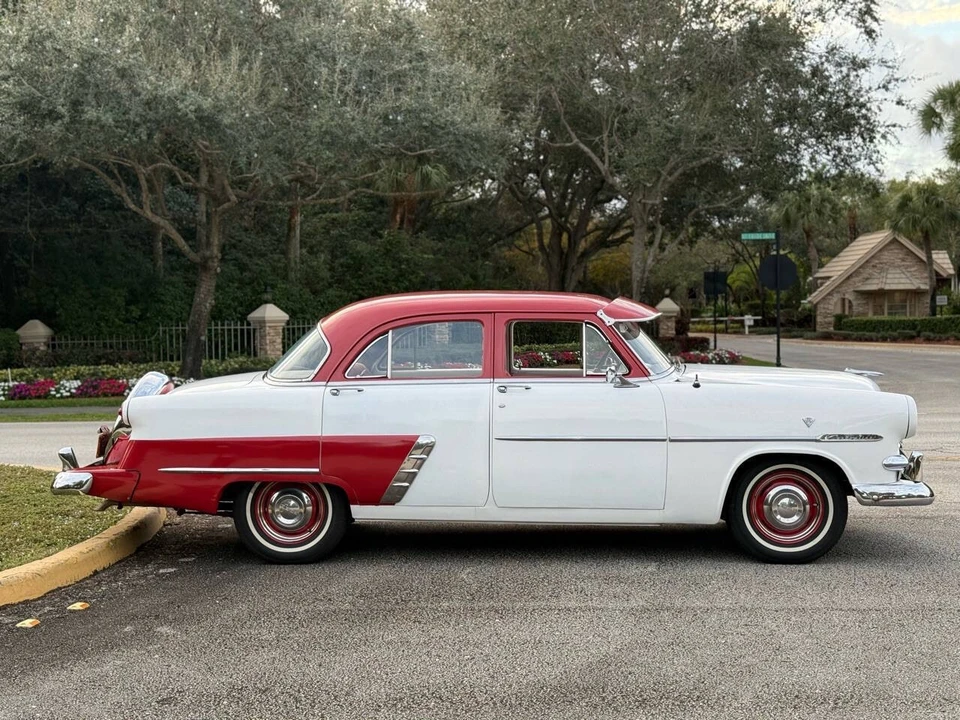 1953 Ford Customline - Image 9 of 31