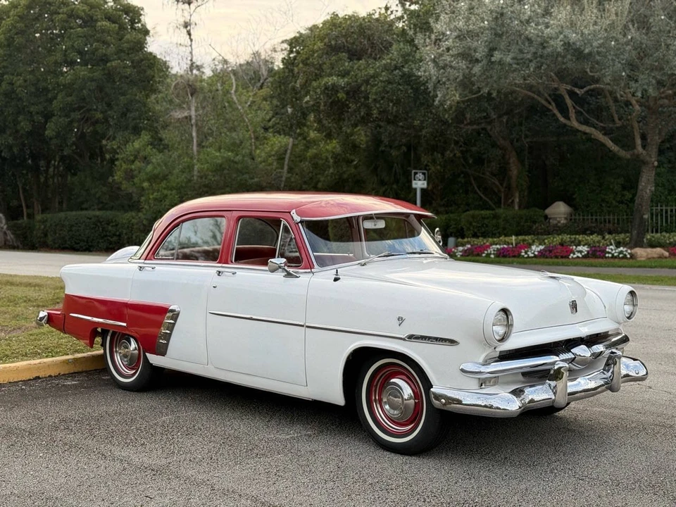 1953 Ford Customline - Image 10 of 31