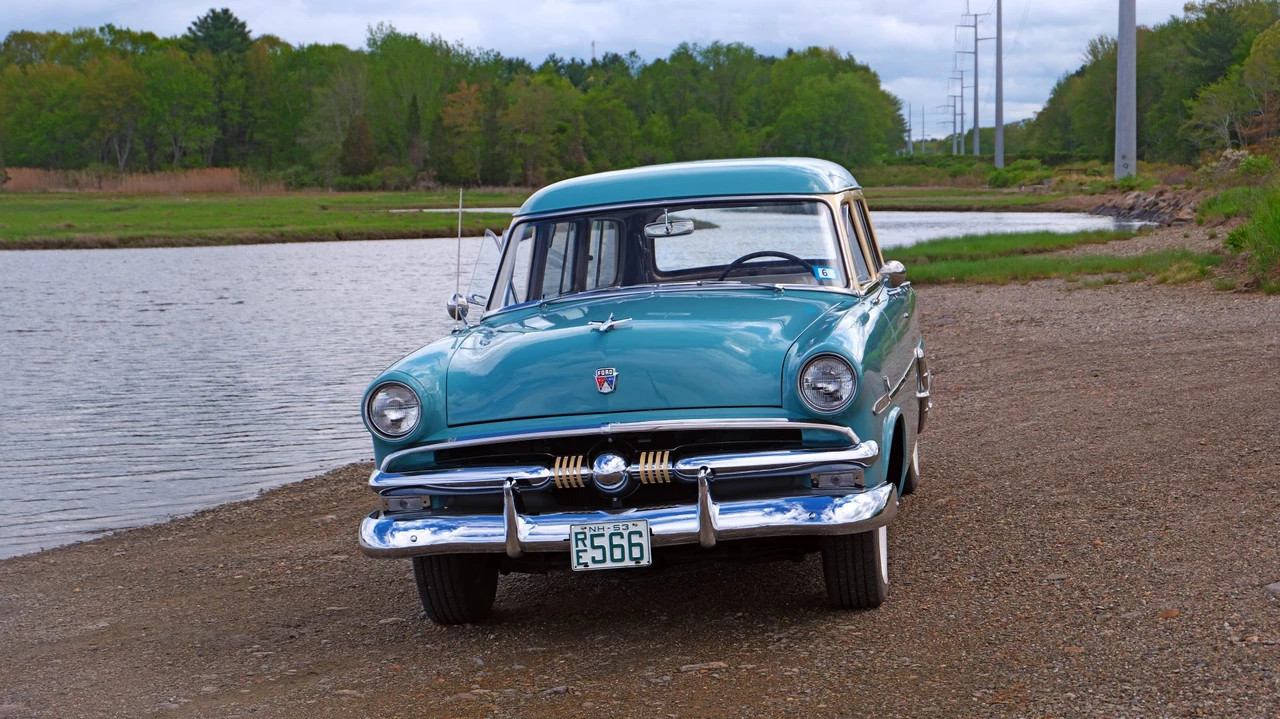 1953 Ford Country Sedan - Image 8 of 31