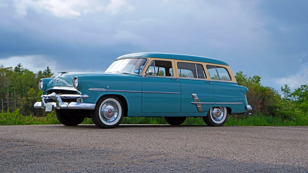 1953 Ford Country Sedan - Image 3 of 31