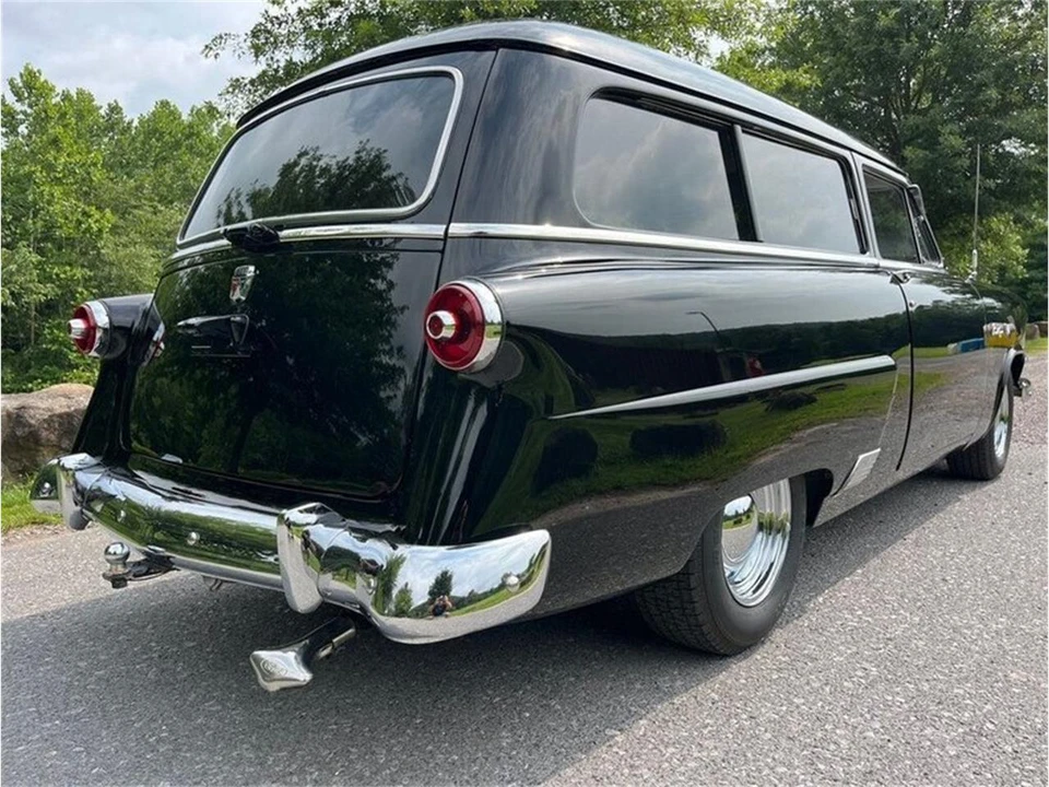 1953 Ford Country Sedan - Image 4 of 31