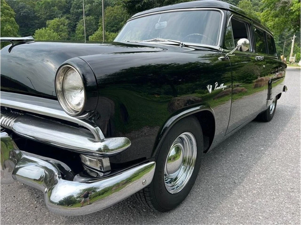 1953 Ford Country Sedan - Image 14 of 31