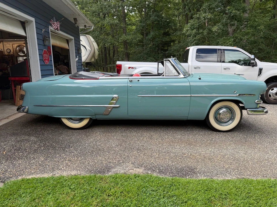 1953 Ford - Image 5 of 31