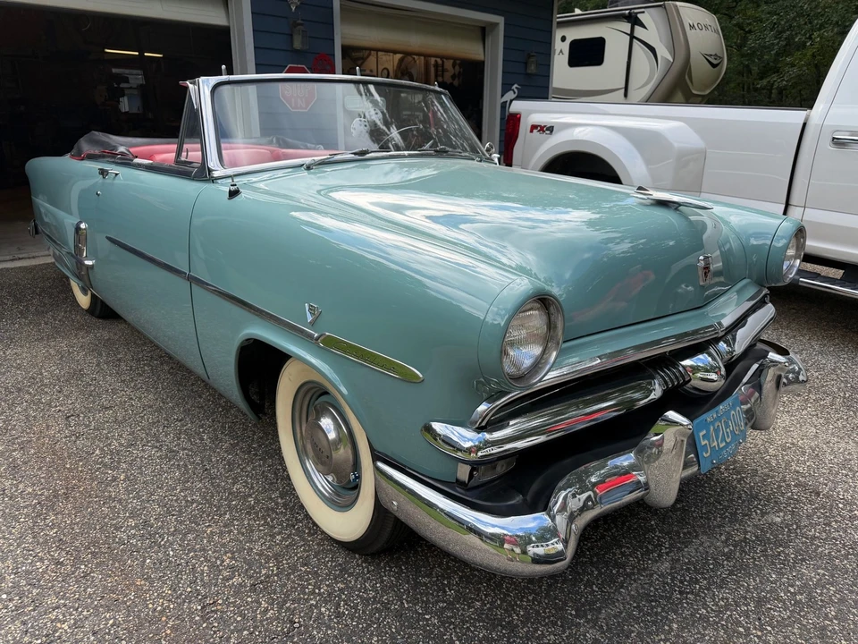 1953 Ford - Image 4 of 31