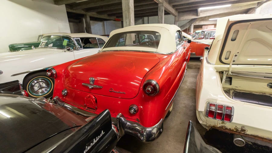 1953 Ford Crestline - Image 3 of 22